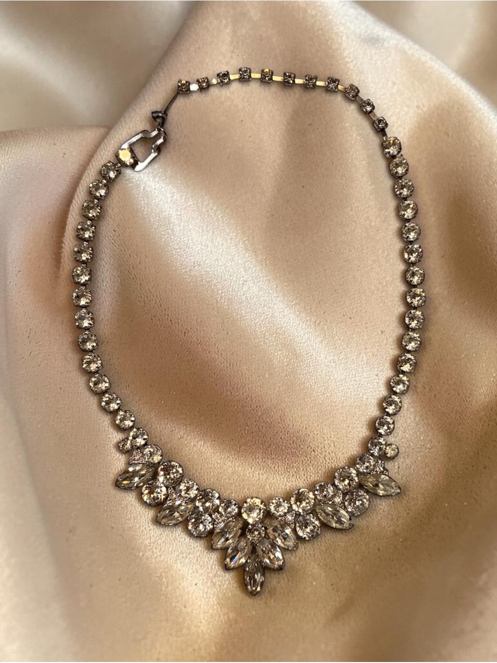 Eisnenberg Ice Rhinestone Choker Silver Necklace